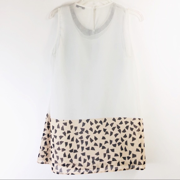 CAbi Sleeveless Top - Picture 2 of 6